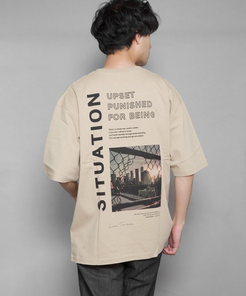 CERCA（チェルカ）の「BEYES/バックフォトプリントＴシャツ（Tシャツ/カットソー・メンズ・ホワイト/ブラック/ベージュ・MEDIUM/LARGE）」の12枚目の写真