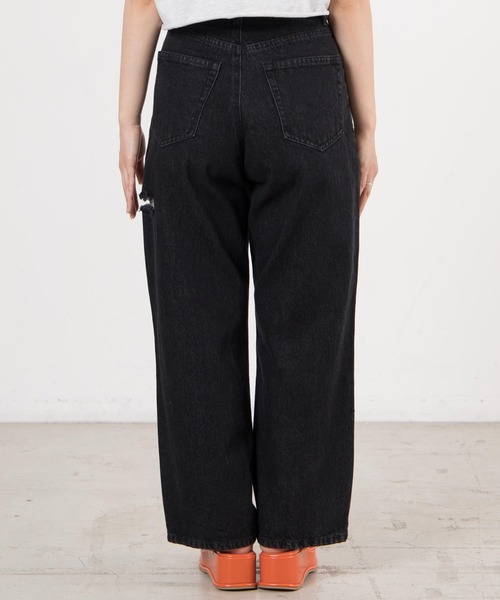 DuKKah（デュカ）の「dukkah/【低身長向け】クラッシュストレートパンツ（デニムパンツ・レディース・ブラック/ライトインディゴブルー・X-SMALL）」の11枚目の写真