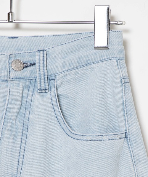 DuKKah（デュカ）の「dukkah/【低身長向け】クラッシュストレートパンツ（デニムパンツ・レディース・ブラック/ライトインディゴブルー・X-SMALL）」の17枚目の写真