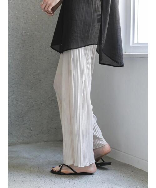 koe(コエ)の「ランダムプリーツパンツ*(その他パンツ・レディース・グリーン系その他3/ラベンダー/アイボリー・M)」の5枚目の写真