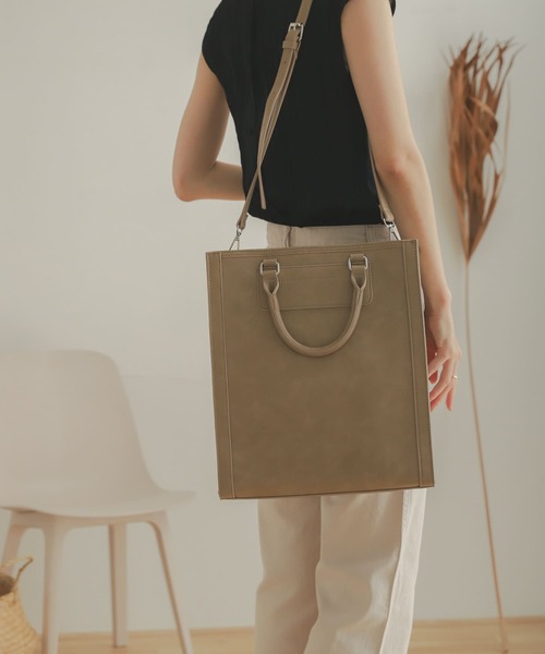 SENSE OF PLACE by URBAN RESEARCH（センスオブプレイスバイアーバンリサーチ）の「A4フレームトートバッグ（トートバッグ・レディース・ブラック/ベージュ/ブラウン/ベージュ系その他・ONE）」の4枚目の写真