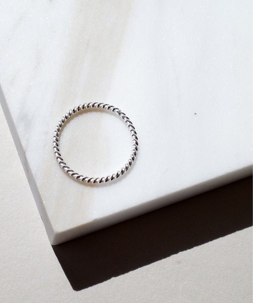 SIGNAL(シグナル)の「【SIGNAL/シグナル】Twist Ring / ツイストリング(リング・レディース・シルバー/ゴールド・#11)」の20枚目の写真