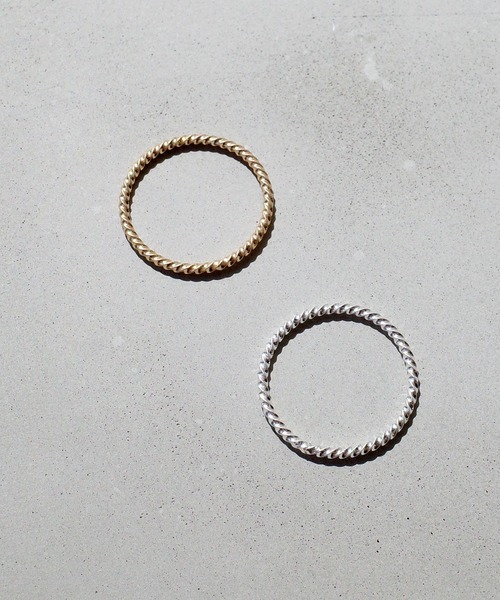 SIGNAL(シグナル)の「【SIGNAL/シグナル】Twist Ring / ツイストリング(リング・レディース・シルバー/ゴールド・#11)」の17枚目の写真