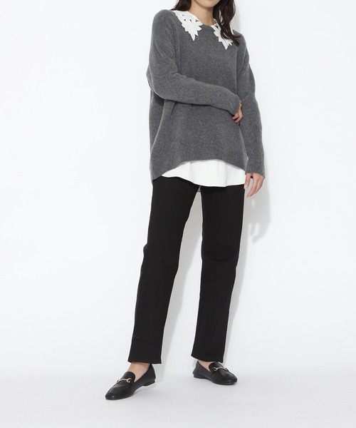 NATURAL BEAUTY BASIC（ナチュラルビューティーベーシック）の「ストレートデニム（デニムパンツ・レディース・ブラック/ネイビー・マルチサイズ）」の5枚目の写真