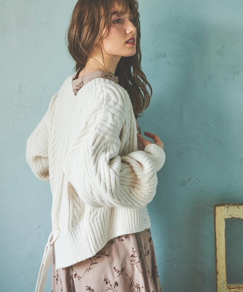 NOELA（ノエラ）の「ケーブル編みカーデ（カーディガン/ボレロ・レディース・ブラウン/オフホワイト/サックスブルー・FREE）」の7枚目の写真