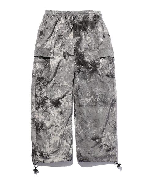 PLEASURES(プレジャー)の「<PLEASURES>NYLON CARGO PT/カーゴパンツ(カーゴパンツ・メンズ・オリーブ/ダークグレー・S/M)」の9枚目の写真