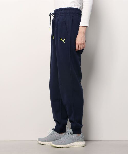 PUMA（プーマ）の「プーマ PUMA ニット パンツ_異素材MIX、コントラストカラーのオリジナル付属やトリムがアクセント（その他パンツ・レディース・ネイビー/ブラック・L/XL/M/S）」の4枚目の写真