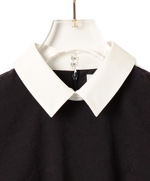 CAROLINA GLASER（カロリナ グレイサー）の「CAROLINA GLASER / ジャカードチュール トップス（シャツ/ブラウス・レディース・クリーム/ネイビー・ONE SIZE）」の14枚目の写真