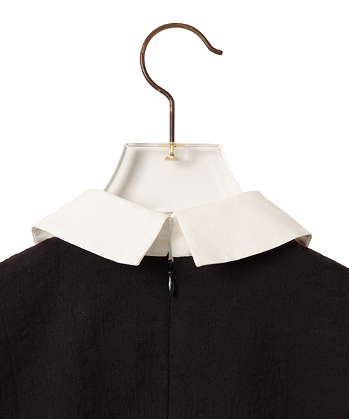 CAROLINA GLASER（カロリナ グレイサー）の「CAROLINA GLASER / ジャカードチュール トップス（シャツ/ブラウス・レディース・クリーム/ネイビー・ONE SIZE）」の16枚目の写真