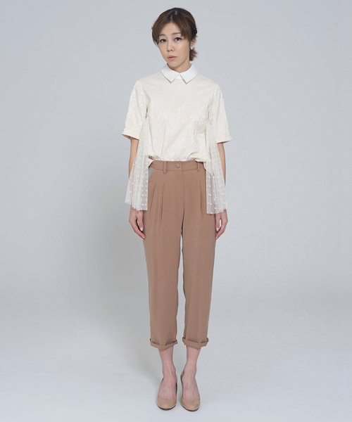 CAROLINA GLASER（カロリナ グレイサー）の「CAROLINA GLASER / ジャカードチュール トップス（シャツ/ブラウス・レディース・クリーム/ネイビー・ONE SIZE）」の10枚目の写真