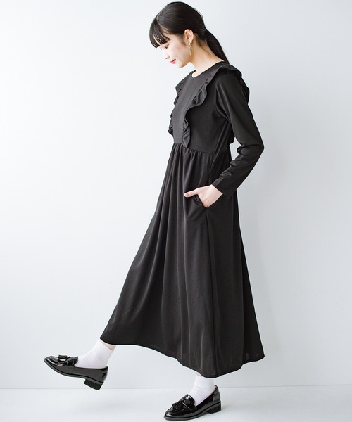 haco!(ハコ)の「かわいくいたいけど楽ちんが譲れない日に最適!便利なフリル付きカットソーワンピース(ワンピース・レディース・ブラック/ダークブラウン・MEDIUM/LARGE/X-LARGE/SMALL)」の15枚目の写真