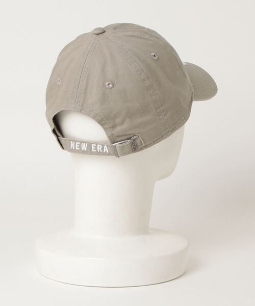 NEW ERA（ニューエラ）の「NEW ERA ニューエラ カジュアルクラシック ストラップロゴ（キャップ・メンズ・ブラック/カーキ/ベージュ系その他/アイボリー・FREE）」の5枚目の写真