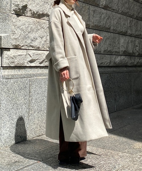 KOBE LETTUCE（コウベレタス）の「オーバーサイズロングガウンコート（チェスターコート・レディース・ブラック/ブルー/ホワイト系その他/ベージュ系その他/グリーン・S/M）」の8枚目の写真