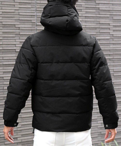 LUXSTYLE(ラグスタイル)の「フードロゴプリント中綿ブルゾン(ブルゾン・メンズ・ブラック/ホワイト・M/L/XL)」の3枚目の写真