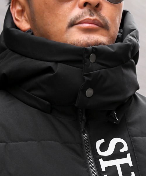 LUXSTYLE(ラグスタイル)の「フードロゴプリント中綿ブルゾン(ブルゾン・メンズ・ブラック/ホワイト・M/L/XL)」の4枚目の写真
