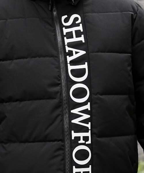 LUXSTYLE(ラグスタイル)の「フードロゴプリント中綿ブルゾン(ブルゾン・メンズ・ブラック/ホワイト・M/L/XL)」の5枚目の写真
