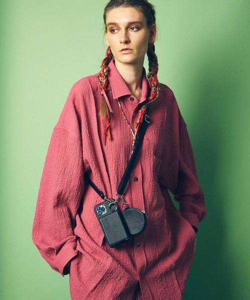 MAISON SPECIAL(メゾンスペシャル)の「《ユニセックスアイテム》コインケース付きスマホ/iPhoneケース【MAISON SPECIAL/メゾンスペシャル】■11/12、12pro/13/13pro対応■(スマホケース/カバー・メンズ・ブラック/ブルー/グリーン・1/2/0/3)」の6枚目の写真