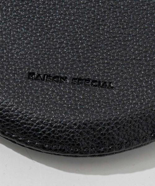 MAISON SPECIAL(メゾンスペシャル)の「《ユニセックスアイテム》コインケース付きスマホ/iPhoneケース【MAISON SPECIAL/メゾンスペシャル】■11/12、12pro/13/13pro対応■(スマホケース/カバー・メンズ・ブラック/ブルー/グリーン・1/2/0/3)」の5枚目の写真