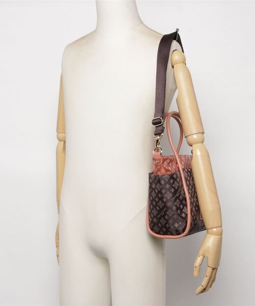 christian olivier（クリスチャンオリビエ）の「CHRISTIAN OLIVIER 2Wayﾄｰﾄｰﾊﾞｯｸﾞ（トートバッグ・レディース・A/B・FREE）」の7枚目の写真