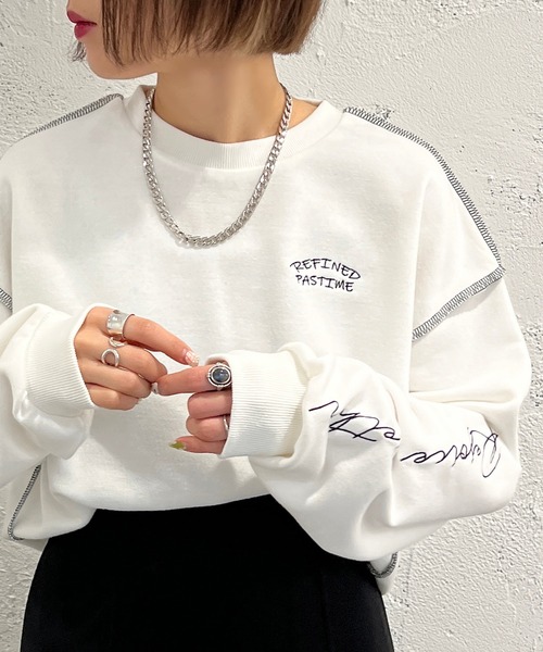apres jour mignon(アプレジュールミニョン)の「袖刺繍スウェット【ZOZOTOWN限定アイテム】(スウェット・レディース・ブラック/オフホワイト/ピンク/ナチュラル・X-LARGE/フリー)」の2枚目の写真