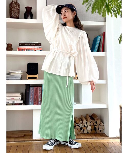 Ungrid（アングリッド）の「ショルダータックブラウス（シャツ/ブラウス・レディース・ブラック/オフホワイト/イエロー/ブルー・FREE）」の19枚目の写真