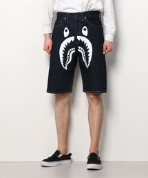A BATHING APE（アベイシングエイプ）の「SHARK DENIM SHORTS M