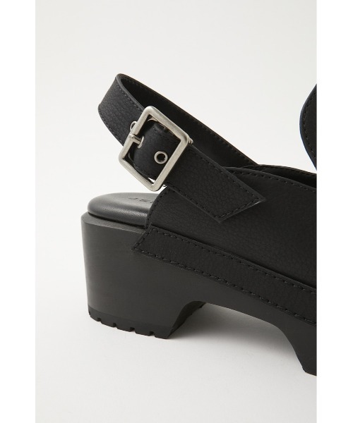 MOUSSY(マウジー)の「WOOD SOLE CLOGS(サンダル・レディース・ブラック/アイボリー・SMALL/LARGE/MEDIUM)」の16枚目の写真