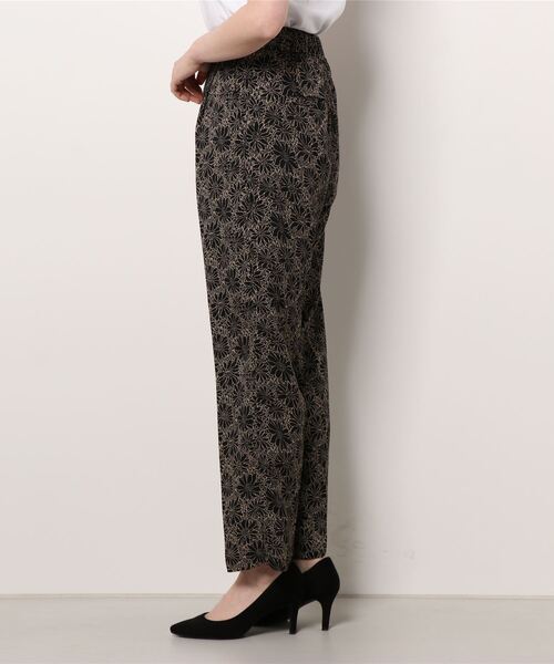 archives（アルシーヴ）の「【限定item】柄とろみテーパードパンツ（その他パンツ・レディース・ブラック/ベージュ/オフホワイト・MEDIUM）」の12枚目の写真