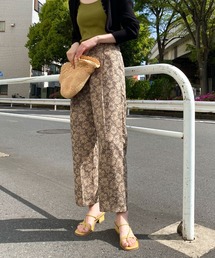 【限定item】柄とろみテーパードパンツ