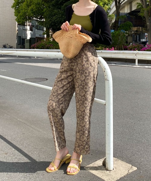 archives（アルシーヴ）の「【限定item】柄とろみテーパードパンツ（その他パンツ・レディース・ブラック/ベージュ/オフホワイト・MEDIUM）」の19枚目の写真