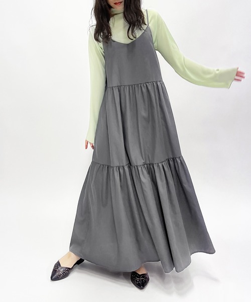 MILLION CARATS（ミリオンカラッツ）の「ボリュームのあるティアードデザインがフェミニンモードなリボンストラップティアードワンピース（ワンピース・レディース・チャコールグレー/ベージュ/ピンク・FREE）」の8枚目の写真