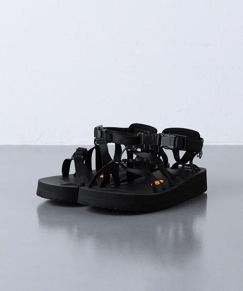 suicoke（スイコック）の「＜SUICOKE(スイコック)＞TOSSHI-V サンダル（サンダル・レディース・ブラック/ベージュ・24cm/25cm/23cm）」の10枚目の写真