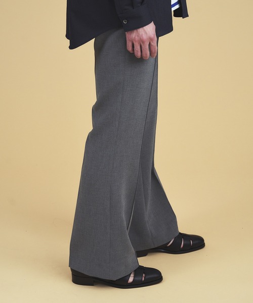 COLUMN（コラム）の「COLUMN / ストレッチフレアパンツ（スラックス