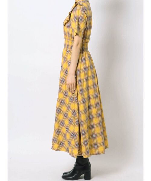 jouetie（ジュエティ）の「ショルダーフリルロングワンピース（ワンピース・レディース・イエロー/グリーン・MEDIUM）」の13枚目の写真