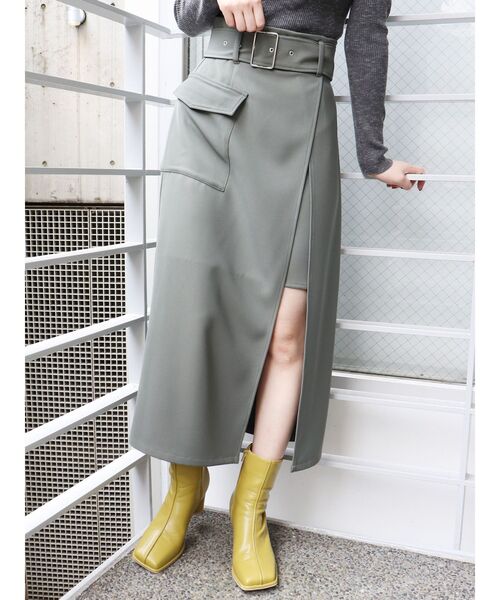 MURUA（ムルーア）の「ワイドベルトラップスカート（スカート・レディース・グリーン/ブラック/モカ/アイボリー/グレー・1/2）」の5枚目の写真