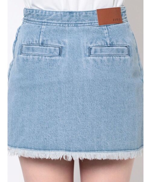 EVRIS（エヴリス）の「ラップフリンジデニムミニスカート（デニムスカート・レディース・ライトブルー/インディゴブルー・MEDIUM/SMALL）」の9枚目の写真