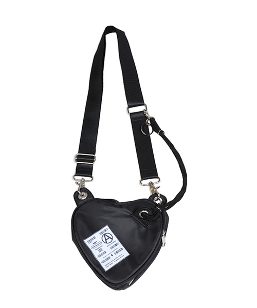 MILKBOY ミルクボーイ レザー ショルダーバッグ ボディバッグ MILKBOY（ミルクボーイ）の「Blood Pack BAG（ショルダーバッグ