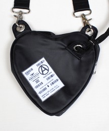 MILKBOY（ミルクボーイ）の「Blood Pack BAG（ショルダーバッグ