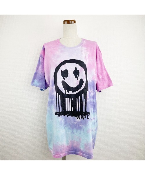 WORLD WIDE LOVE!（ワールドワイドラブ）の「デッドスマイルタイダイＴシャツ（Tシャツ/カットソー・レディース・サックスブルー系/パープル系/ピンク系・1）」の3枚目の写真