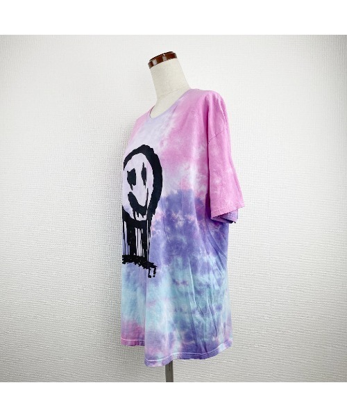 WORLD WIDE LOVE!（ワールドワイドラブ）の「デッドスマイルタイダイＴシャツ（Tシャツ/カットソー・レディース・サックスブルー系/パープル系/ピンク系・1）」の13枚目の写真