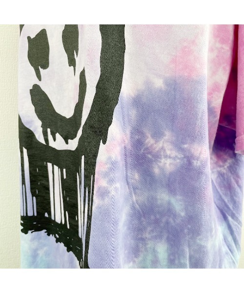 WORLD WIDE LOVE!（ワールドワイドラブ）の「デッドスマイルタイダイＴシャツ（Tシャツ/カットソー・レディース・サックスブルー系/パープル系/ピンク系・1）」の4枚目の写真