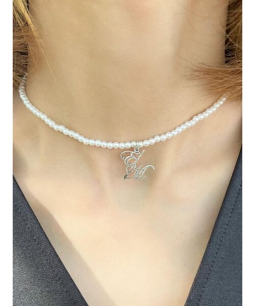EATME(イートミー)の「E/Mロゴフェイクパールチョーカー(チョーカー・レディース・オフホワイト・FREE)」の2枚目の写真