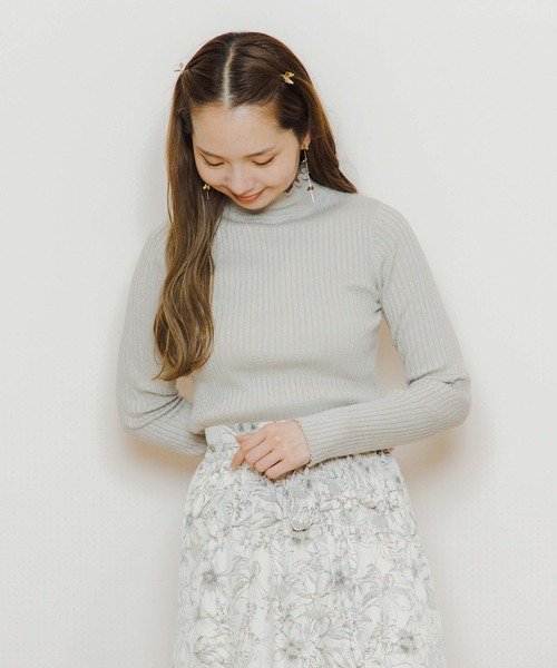 flower(フラワー)の「ブライトリブニット3(ニット/セーター・レディース・グレー/ピンク/ブラウン/ベージュ/アイボリー・FREE)」の21枚目の写真