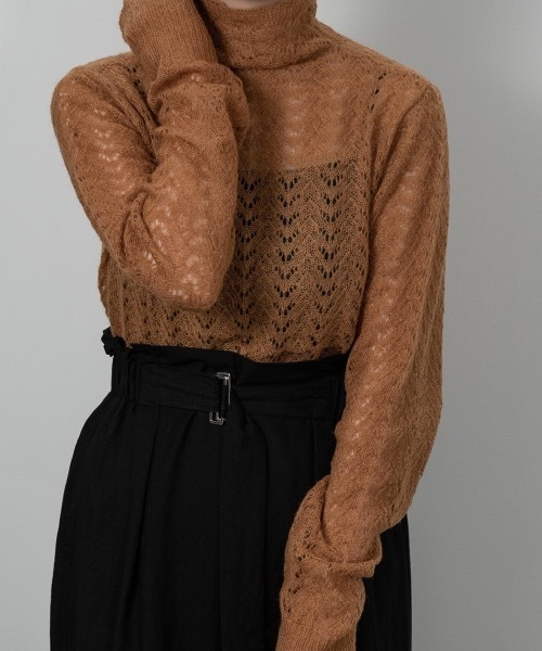 lawgy(ラウジー)の「openwork high neck knit tops(ニット/セーター・レディース・オレンジ系その他/アイボリー/グリーン系その他・FREE)」の3枚目の写真
