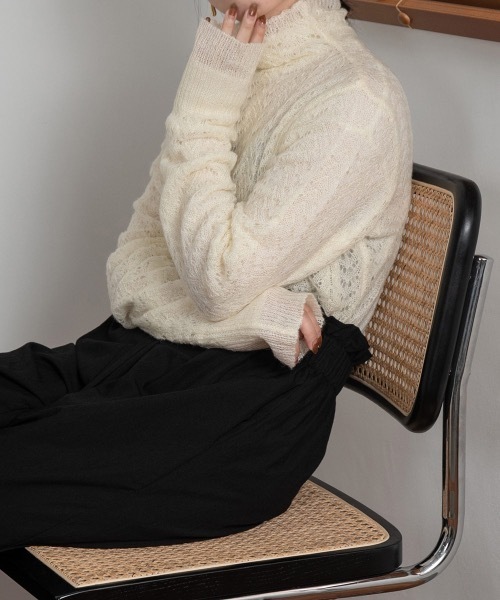 lawgy(ラウジー)の「openwork high neck knit tops(ニット/セーター・レディース・オレンジ系その他/アイボリー/グリーン系その他・FREE)」の4枚目の写真
