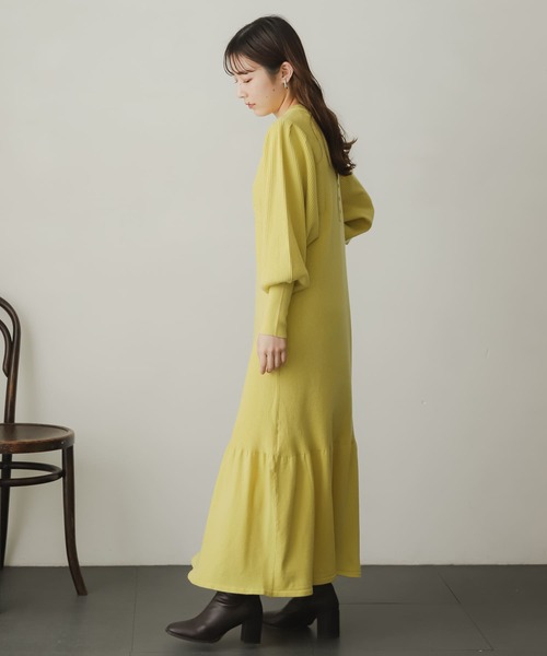 SENSE OF PLACE by URBAN RESEARCH（センスオブプレイスバイアーバンリサーチ）の「マトンスリーブマーメイドワンピース（ワンピース・レディース・ブルー/ブラック/アイボリー/イエロー・ONE）」の9枚目の写真