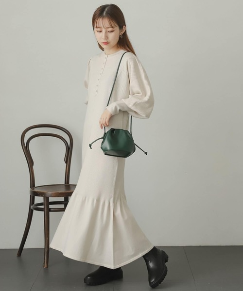 SENSE OF PLACE by URBAN RESEARCH（センスオブプレイスバイアーバンリサーチ）の「マトンスリーブマーメイドワンピース（ワンピース・レディース・ブルー/ブラック/アイボリー/イエロー・ONE）」の20枚目の写真