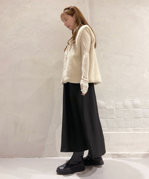 flower（フラワー）の「フラッフィベスト（ベスト・レディース・アイボリー・FREE）」の12枚目の写真