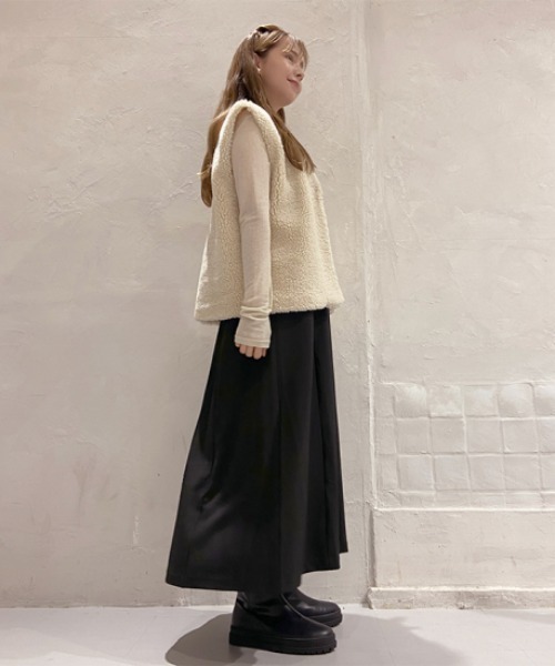 flower（フラワー）の「フラッフィベスト（ベスト・レディース・アイボリー・FREE）」の8枚目の写真