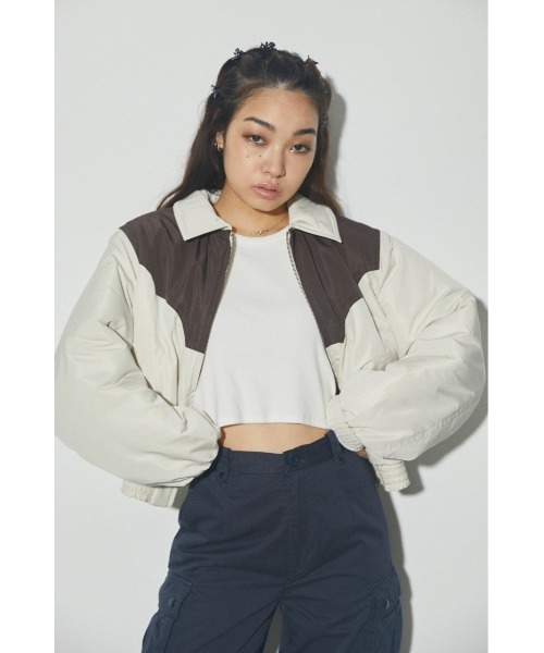 LAGUA GEM(ラグアジェム)の「BI COLOR COMPACT JK コンパクトジャケット(ダウンジャケット/コート・レディース・アイボリー/グリーン・FREE)」の2枚目の写真